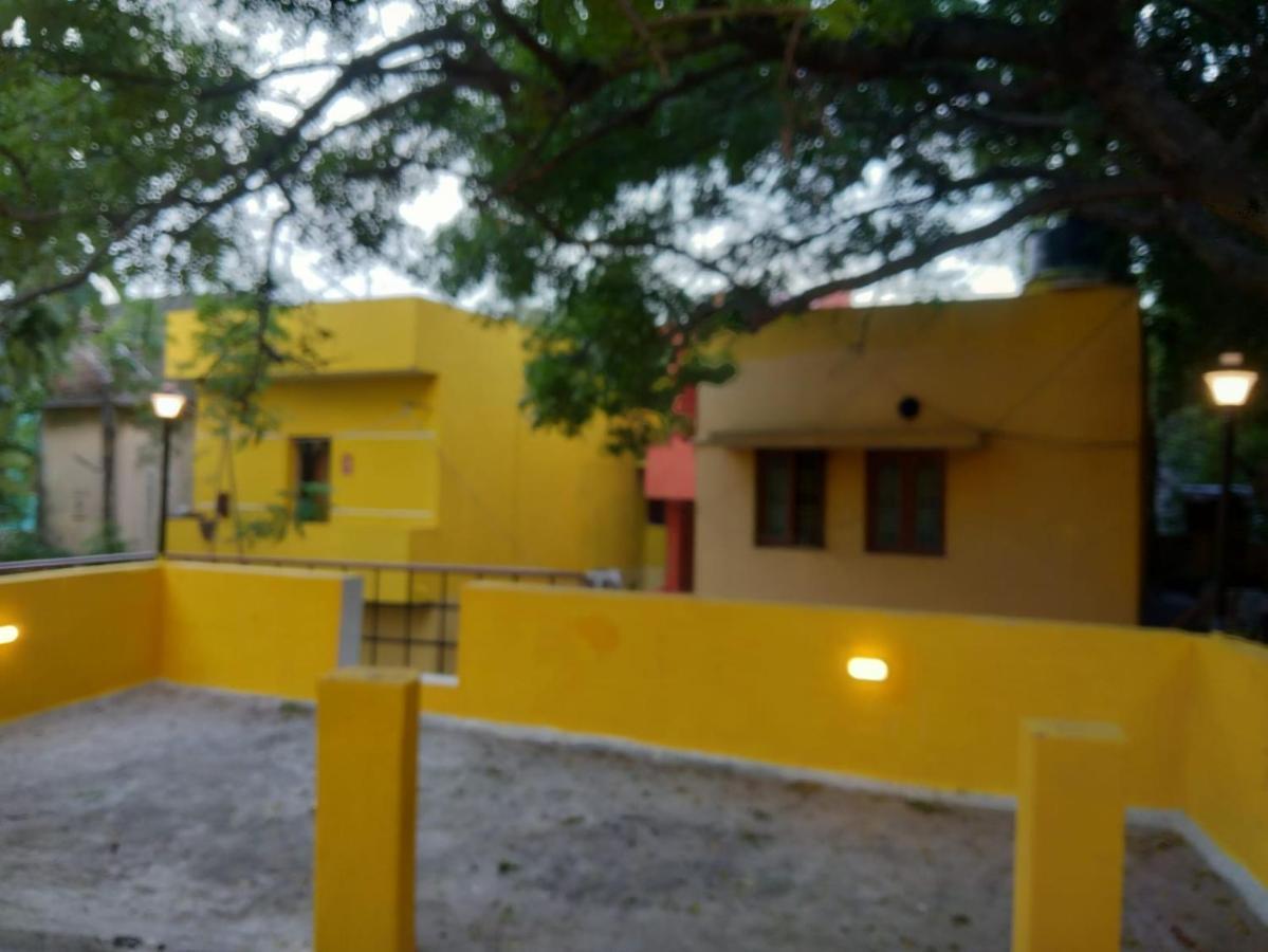 Nks Homestay Ποντισερί Εξωτερικό φωτογραφία